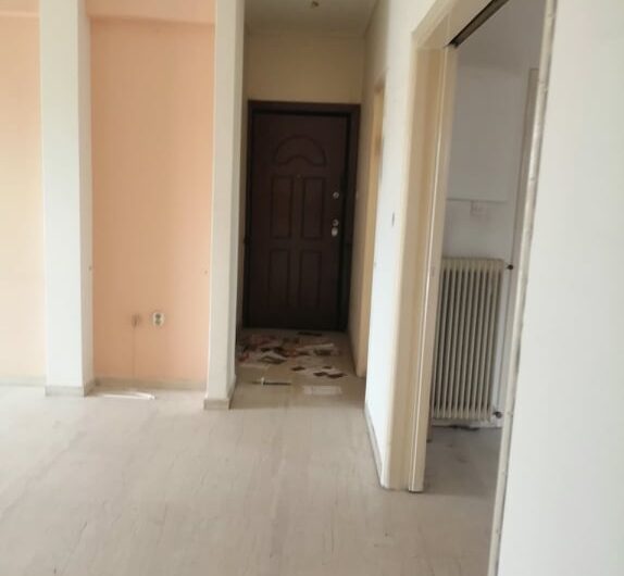 Ενοικιάζεται Διαμέρισμα Κολωνός