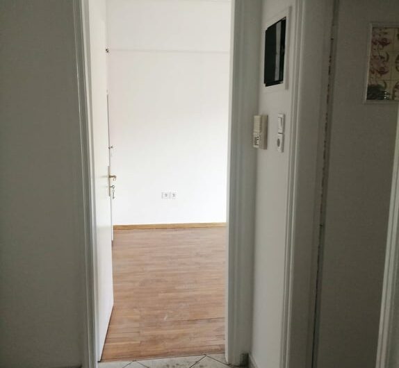 Eνοικιάζεται Διαμέρισμα Κολωνός