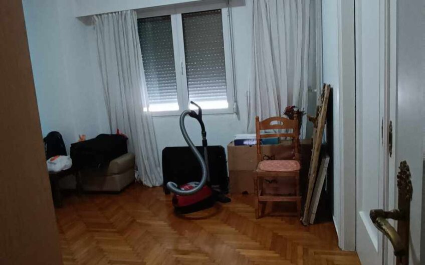 Πωλείται διαμέρισμα 72 τ.μ. στον 2ο όροφο, στην Πλατεία Αττικής