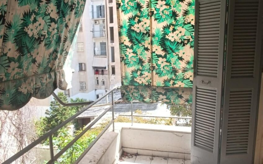 Πωλείται διαμέρισμα στον Άγιο Παντελεήμονα