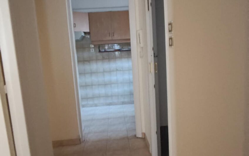 Πωλείται διαμέρισμα στον Άγιο Παντελεήμονα