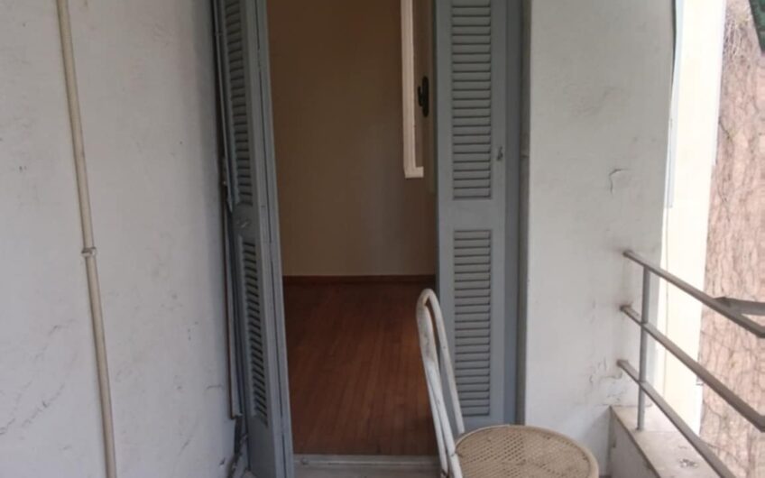 Πωλείται διαμέρισμα στον Άγιο Παντελεήμονα