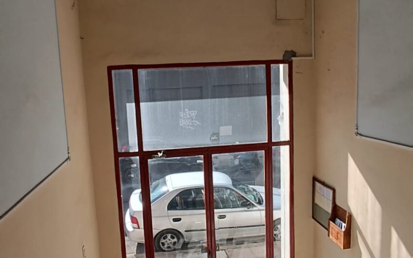  ΠΩΛΕΙΤΑΙ γκαρ.24τ.μ. στον Άγιο Νικόλαο, Αθήνα.